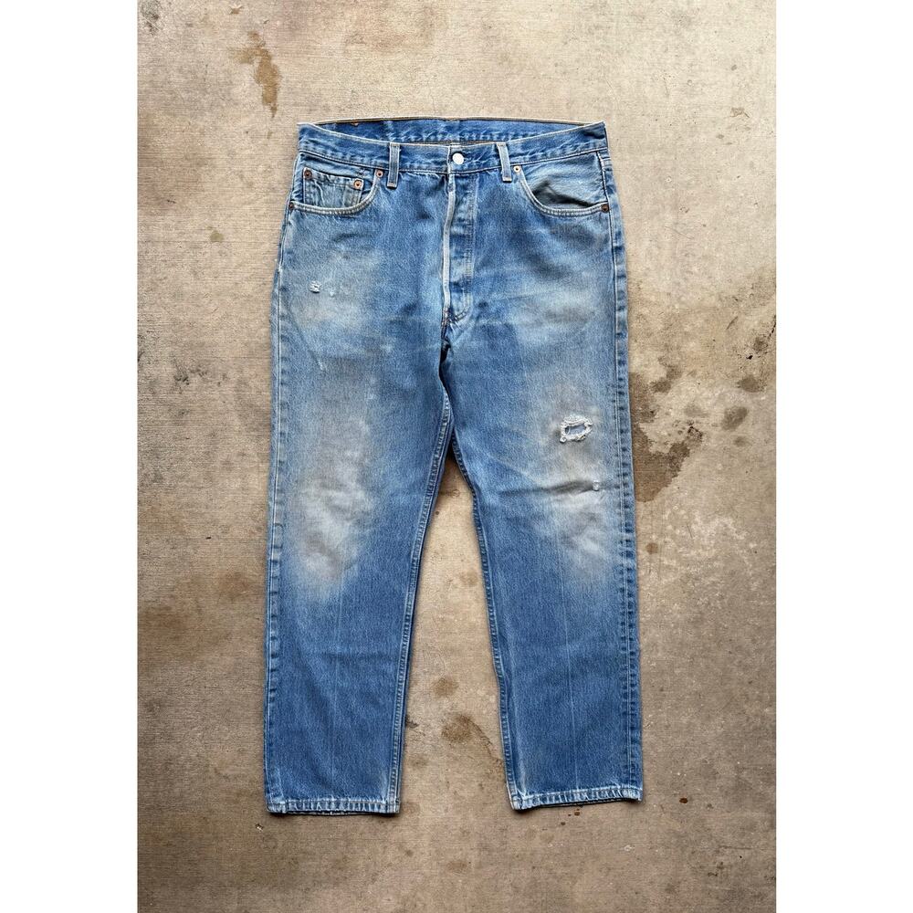 Vintage 90s Levi's 501 ButtonFly Distressed Straight Leg Denim Jeans Size 34x30 - Picture 2 of 8